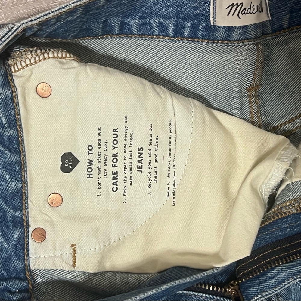 🦋 Madewell Distressed Denim Shorts - Vintage Vibes | Size 23 - Picture 7 of 11